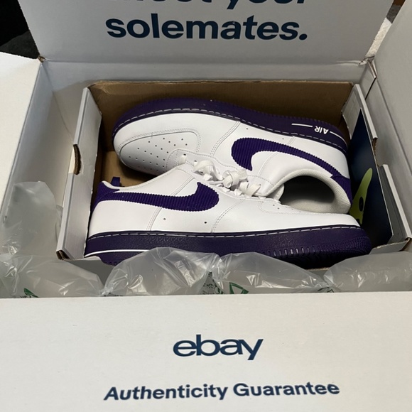 Nike Air Force 1 ‘07 lv8 EMB - Picture 9 of 11